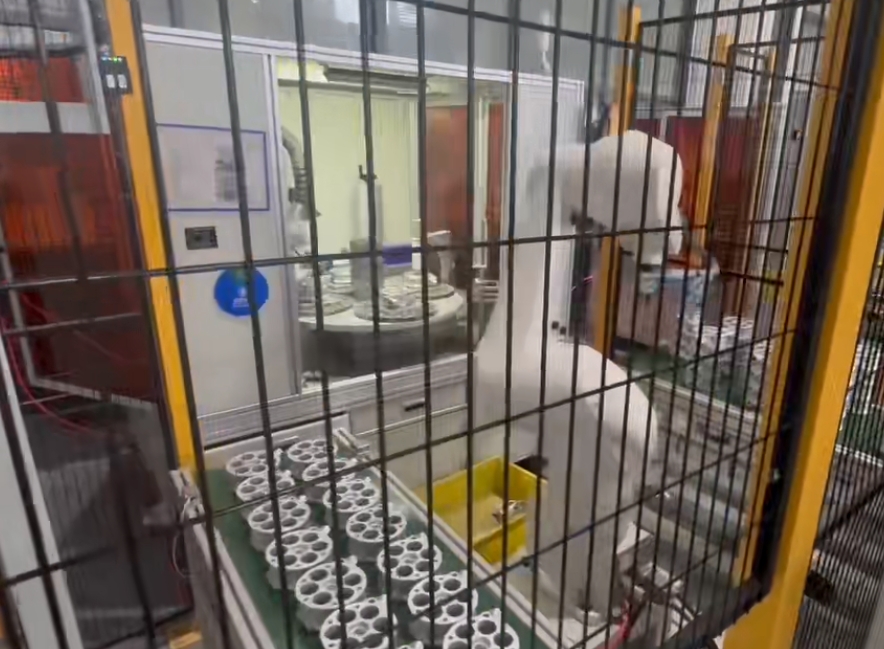 機器人上下料視頻2